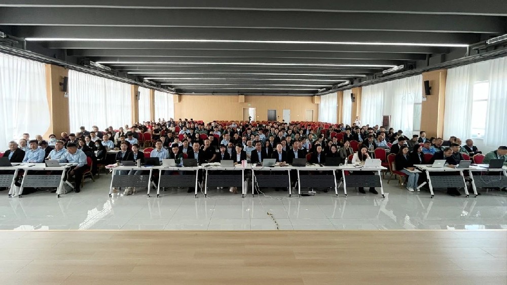 賦能未來(lái)，智領(lǐng)變革 | 山東盛寶DeepSeek AI實(shí)戰(zhàn)培訓(xùn)圓滿(mǎn)收官